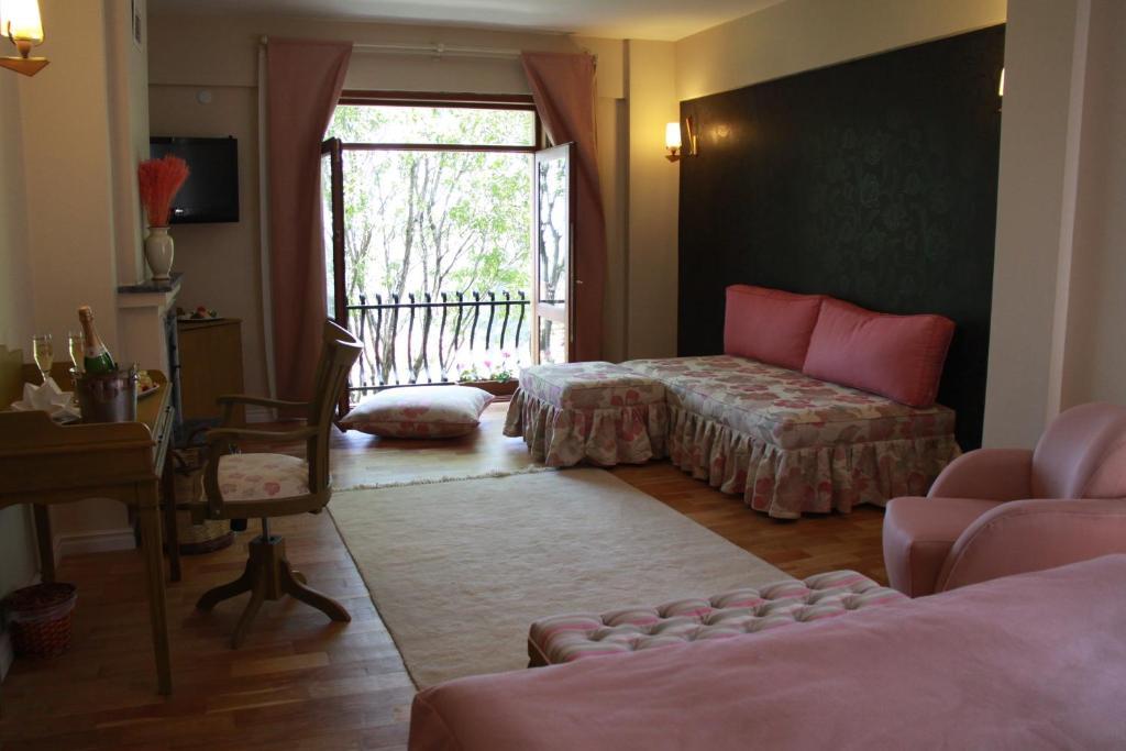 Reis Inn Hotel Kazdaglari Küçükkuyu Rum bild