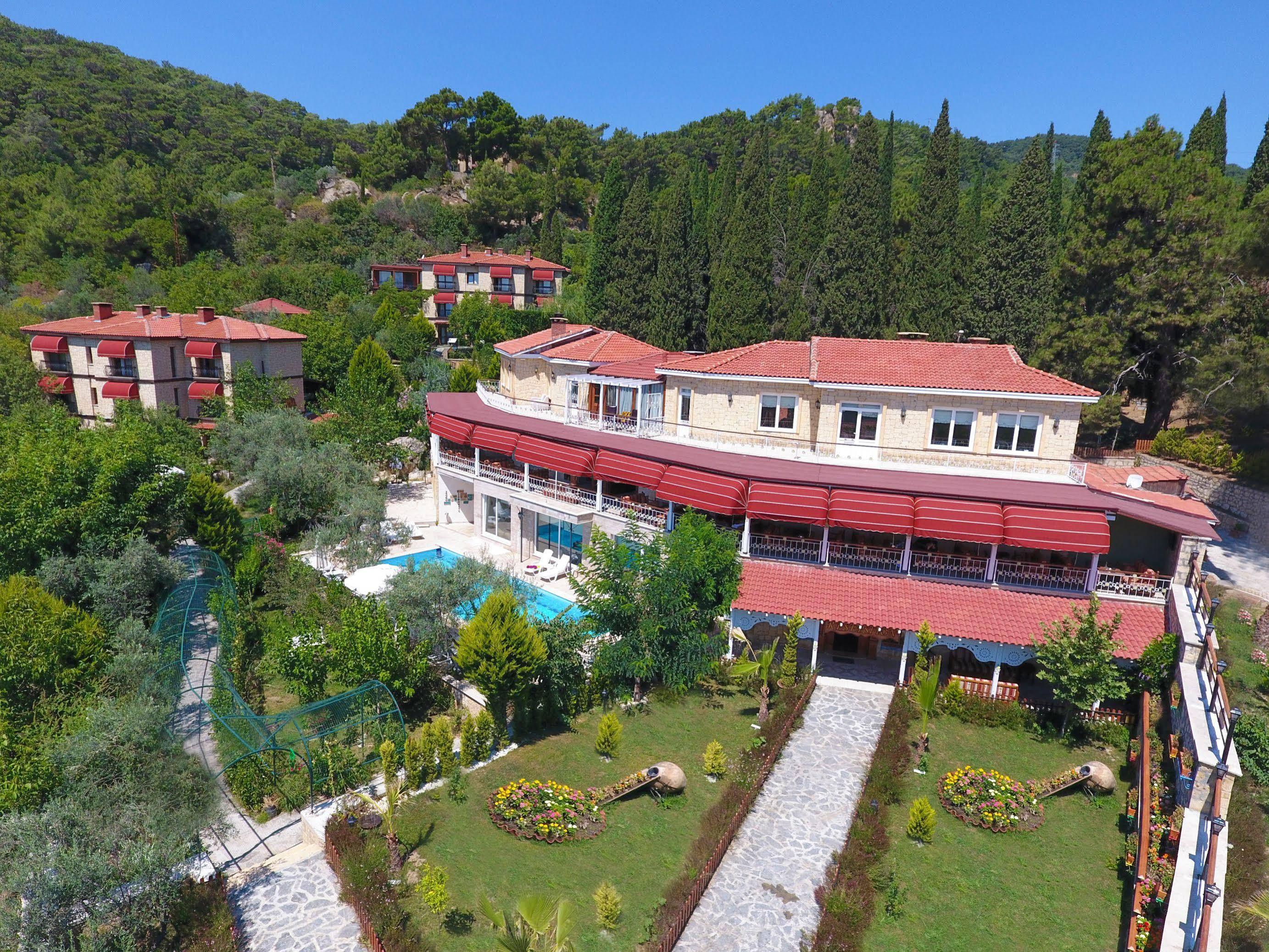 Reis Inn Hotel Kazdaglari Küçükkuyu Exteriör bild